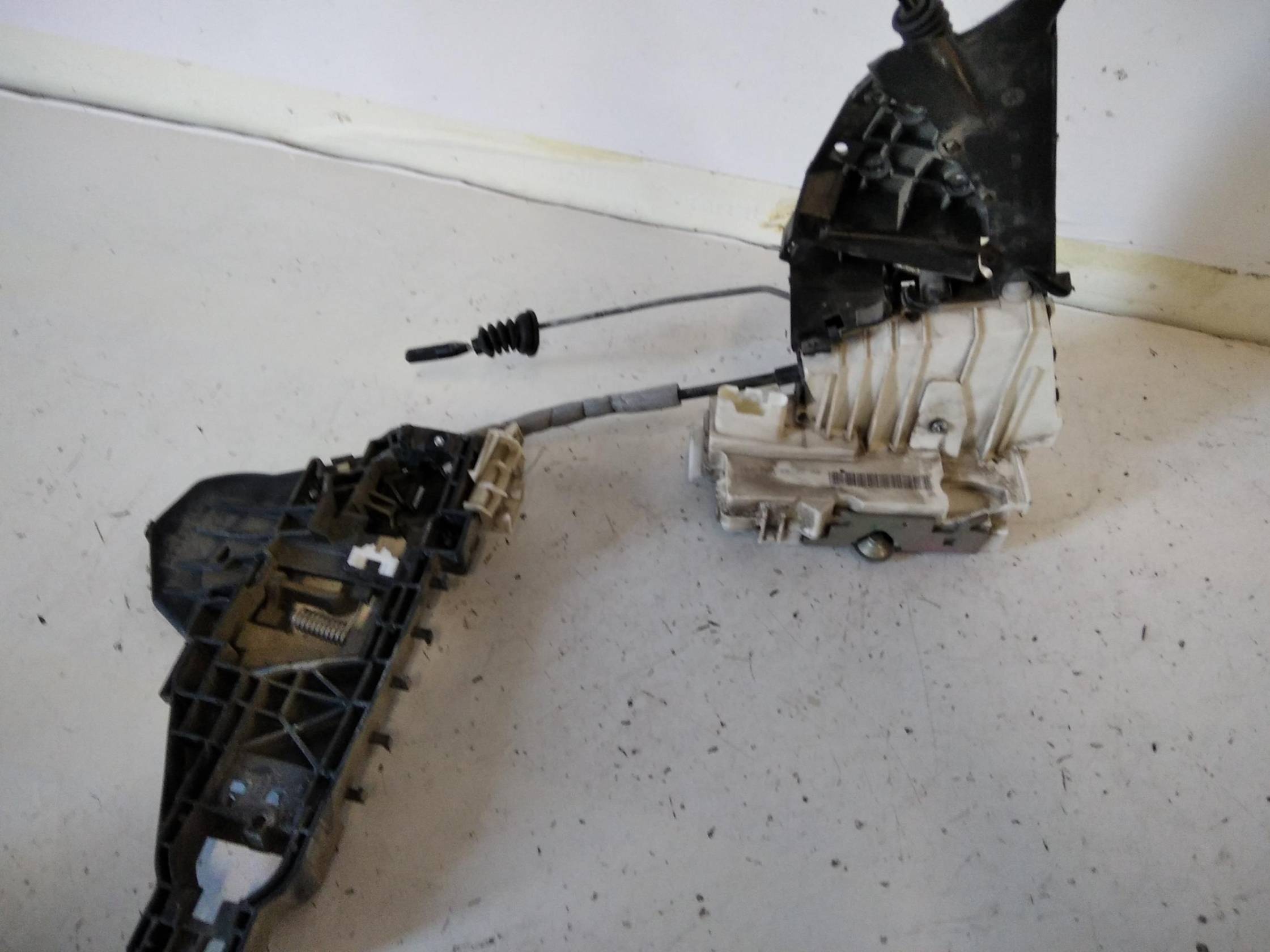 Serratura porta ant. sx.